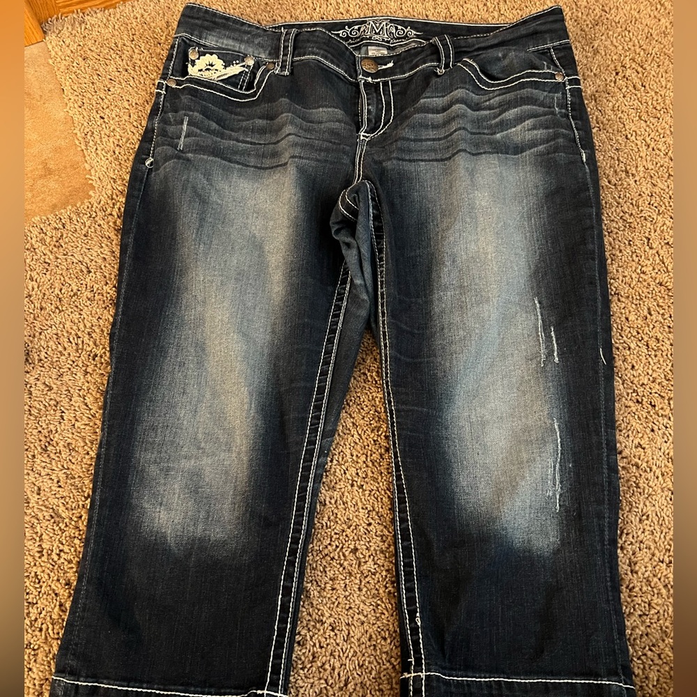 Maurice’s Premium Dark Denim Capris Plus Size 20 Reg Good Condition
